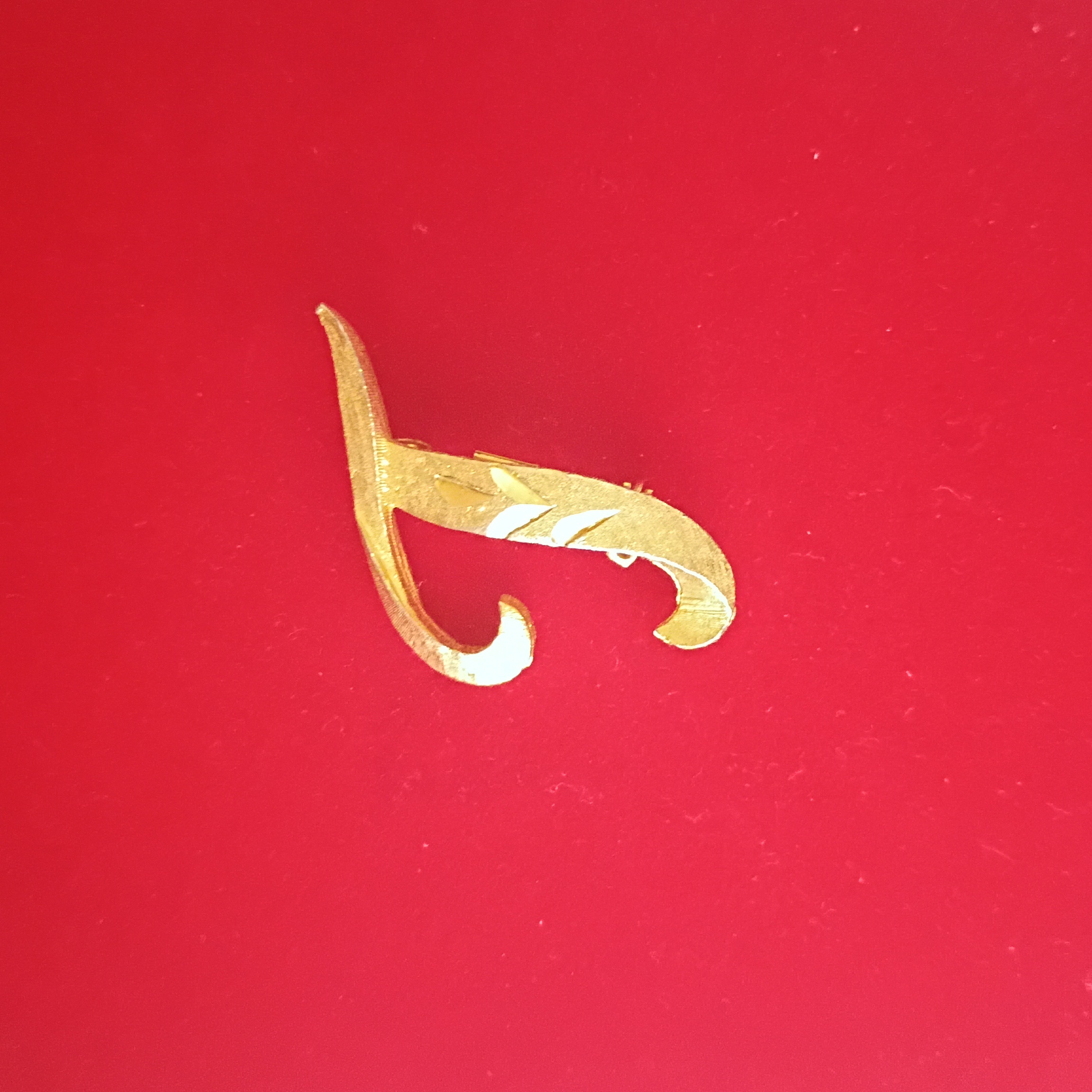 Vintage Signed Mamselle Gold Tone Initial T Brooch